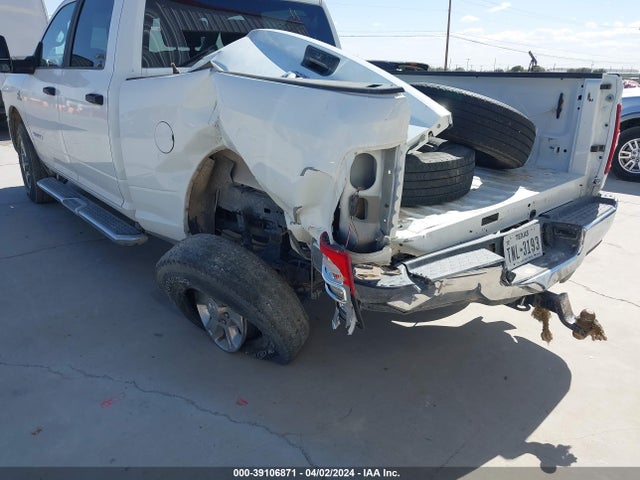 3C6UR5DL0RG154295 RAM 2500 Big Horn  4x4 6'4 Box