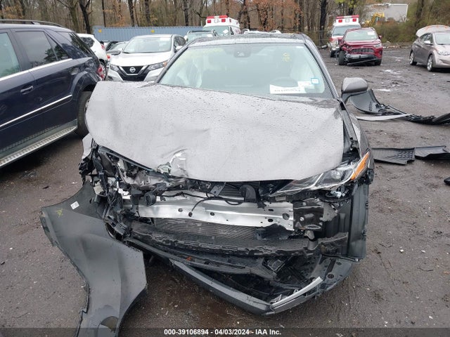 Toyota CAMRY LE 2024 4T1C11BK1RU117330 Image 12