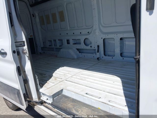 1FTBR3X83PKB45270 Ford Transit-250 Cargo Van
