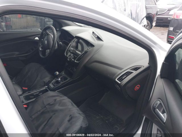 WF0DP3TH1G4116100 Ford FOCUS RS