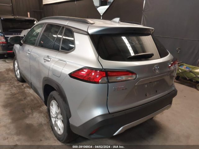 7MUBAABG3NV043585 Toyota Corolla Cross Le