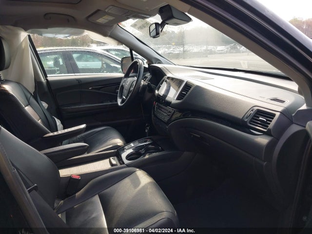 Honda Pilot Touring 2017 5FNYF6H96HB036098 Image 5