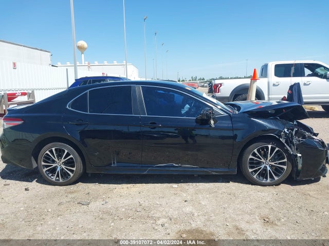 Toyota CAMRY SE 2018 4T1B11HK2JU660001 Image 12