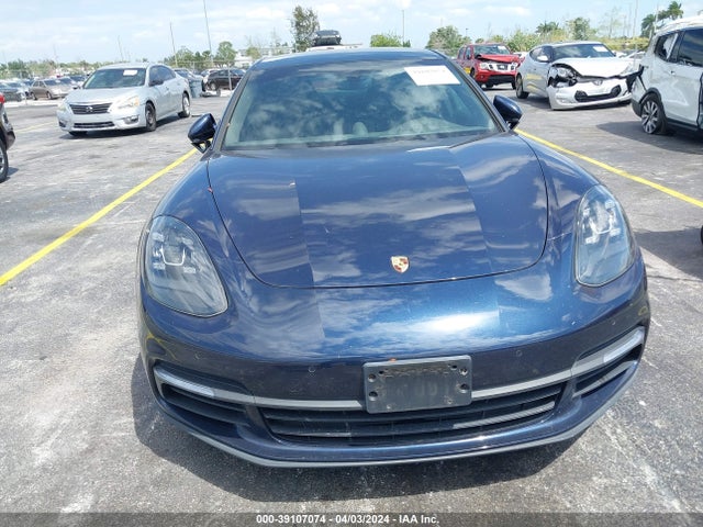 WP0AB2A74JL135214 Porsche Panamera 4s