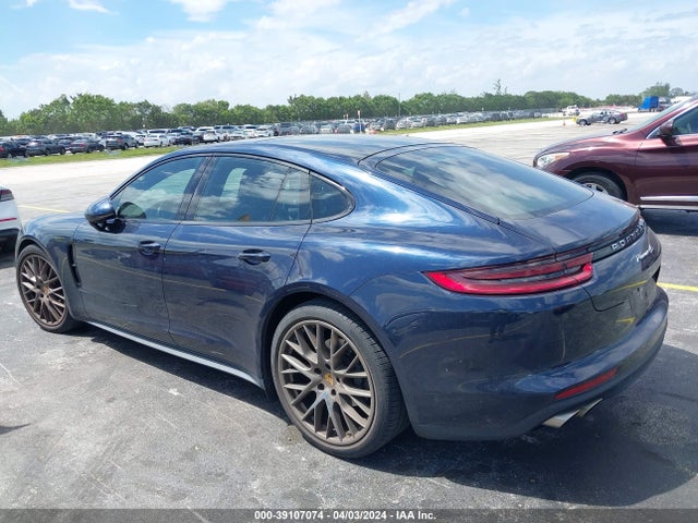 2018 PORSCHE PANAMERA WP0AB2A74JL135214 Photo 2