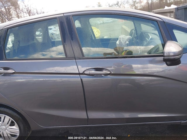 Honda FIT LX 2019 3HGGK5H42KM727879 Image 13