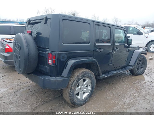 1C4BJWDG2GL194118 Jeep Wrangler Unlimited Freedom