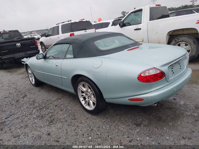 2001 JAGUAR XK8 SAJDA42C21NA16822 Photo 2