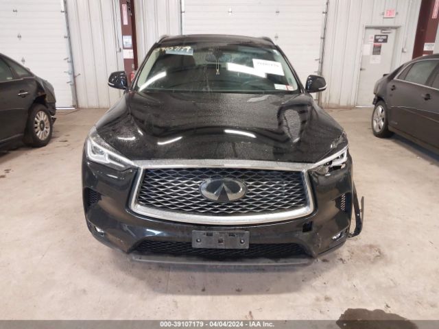 3PCAJ5M37KF115556 Infiniti Qx50 Luxe