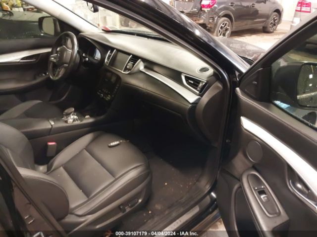3PCAJ5M37KF115556 Infiniti Qx50 Luxe
