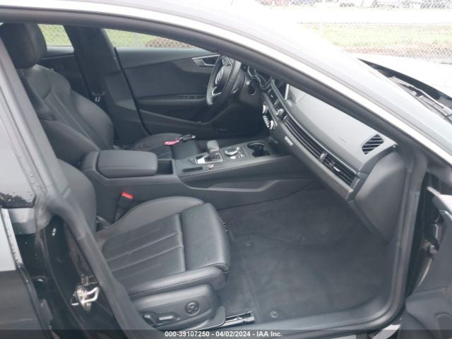 WAUENCF54JA069617 Audi A5 2.0t Premium