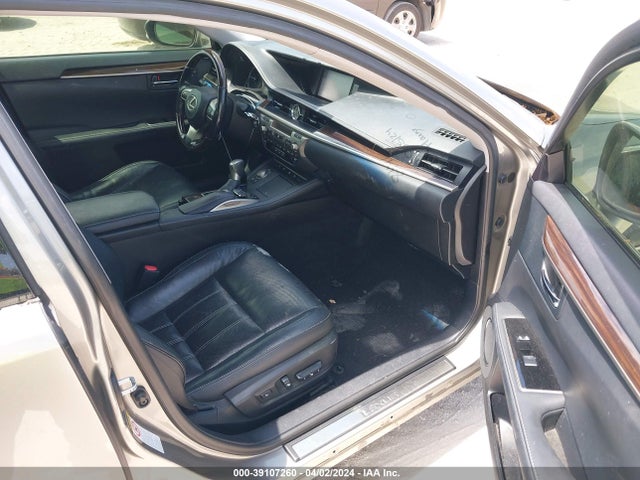 Lexus ES 300H 2017 JTHBW1GG5H2134498 Image 5