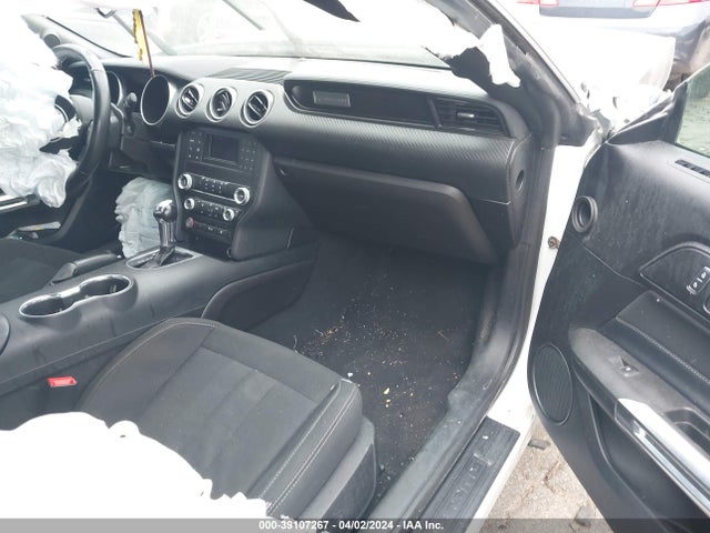 Ford Mustang Ecoboost 2019 1FA6P8TH0K5116994 Image 5
