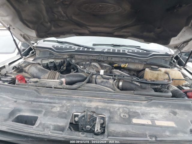 1FT7W2BT6JEC45048 Ford F-250 Xlt
