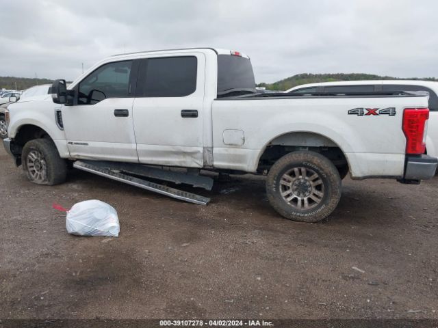 1FT7W2BT6JEC45048 Ford F-250 Xlt