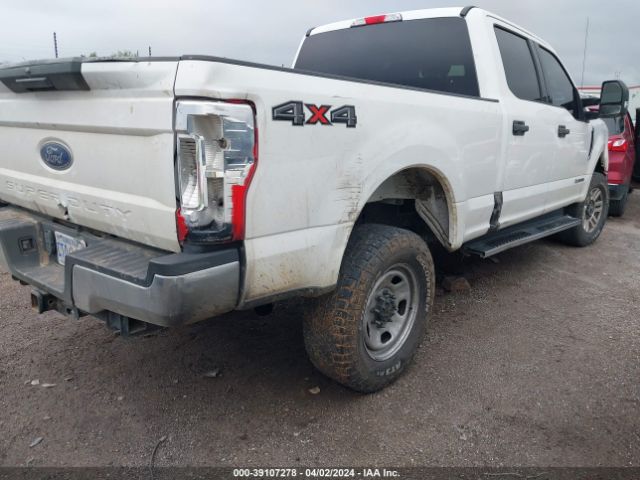 1FT7W2BT6JEC45048 Ford F-250 Xlt