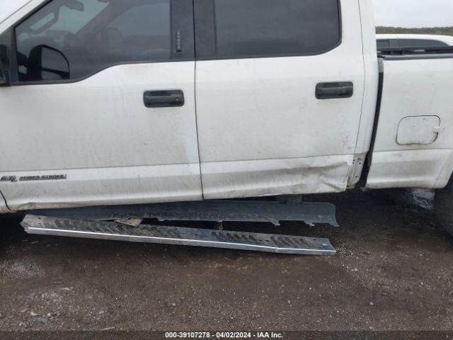 1FT7W2BT6JEC45048 Ford F-250 Xlt