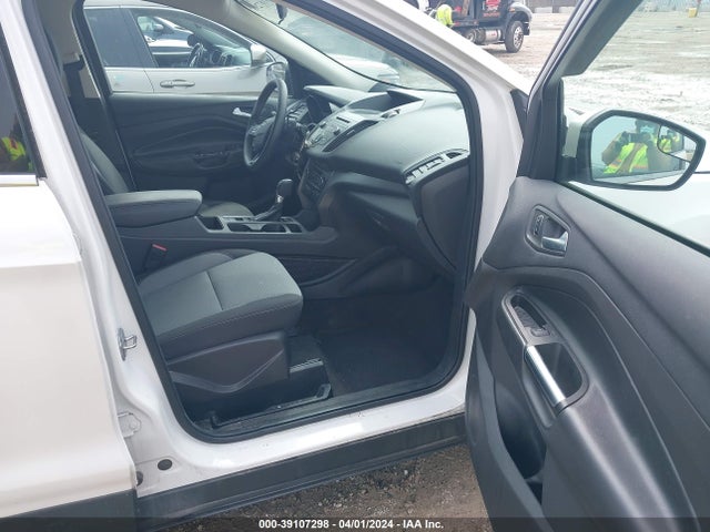 Ford ESCAPE SE 2017 1FMCU0GD1HUE66725 Image 5