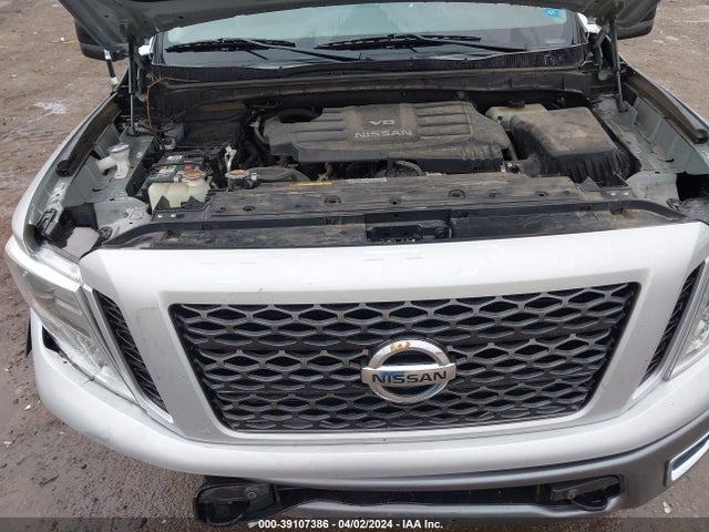 Nissan Titan Pro-4x 2017 1N6AA1E56HN515446 Image 10