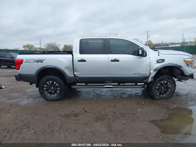 Nissan Titan Pro-4x 2017 1N6AA1E56HN515446 Image 14