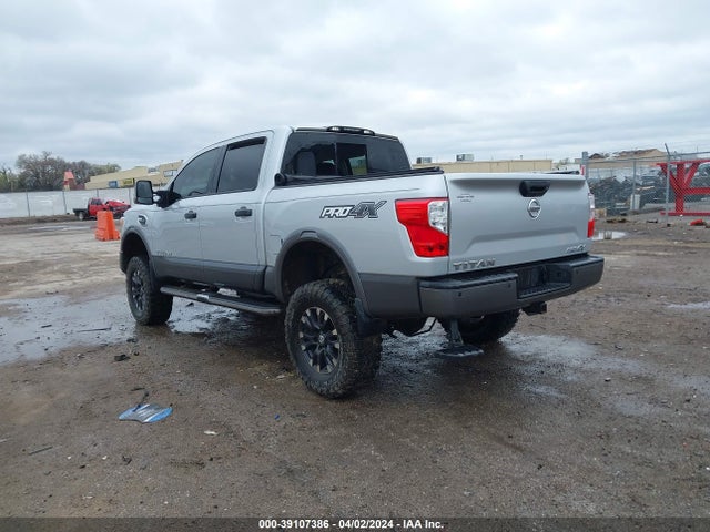 Nissan Titan Pro-4x 2017 1N6AA1E56HN515446 Image 3