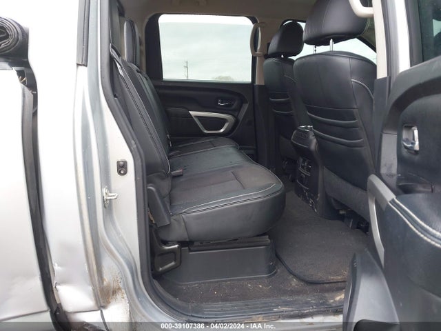 Nissan Titan Pro-4x 2017 1N6AA1E56HN515446 Image 8