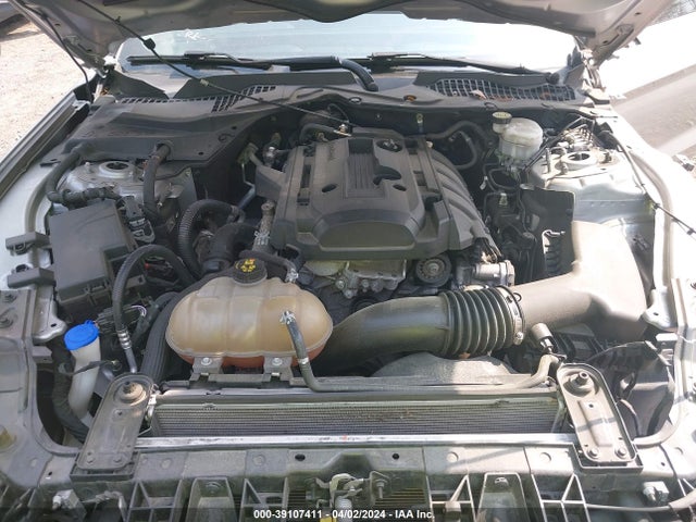 Ford Mustang Ecoboost Premium Fastback 2020 1FA6P8TH4L5126266 Image 10