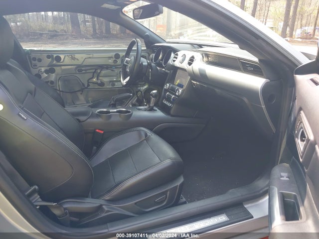 Ford Mustang Ecoboost Premium Fastback 2020 1FA6P8TH4L5126266 Image 5