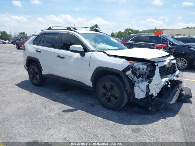 2020 2T3W1RFV1LC067920 main image