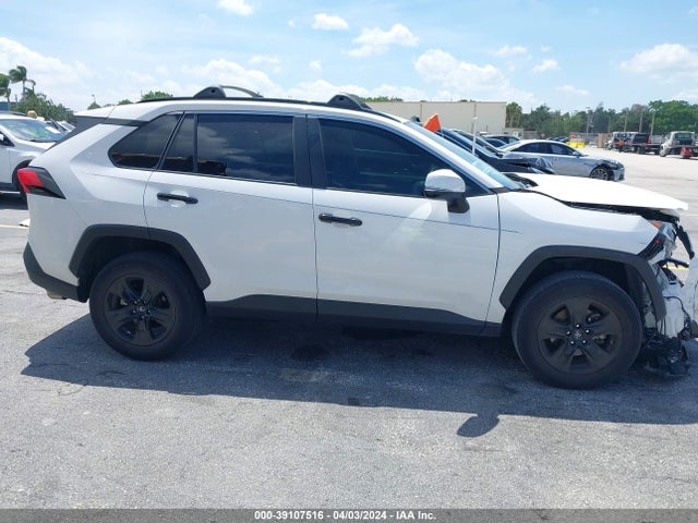 Toyota Rav4 Xle 2020 2T3W1RFV1LC067920 Image 13