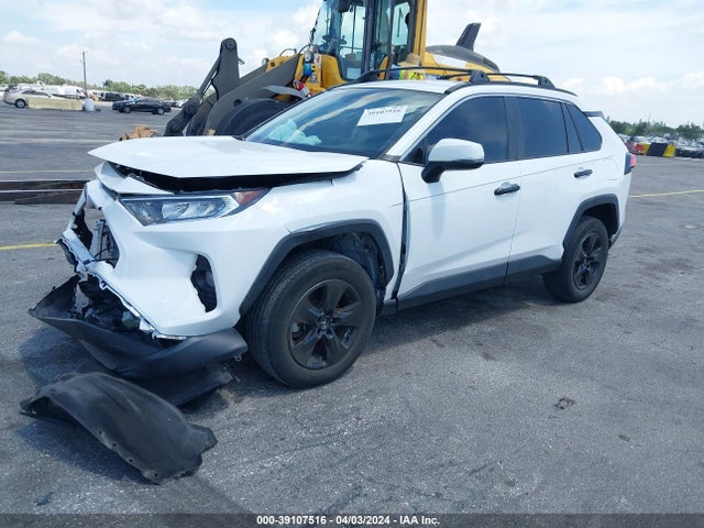 Toyota Rav4 Xle 2020 2T3W1RFV1LC067920 Image 2