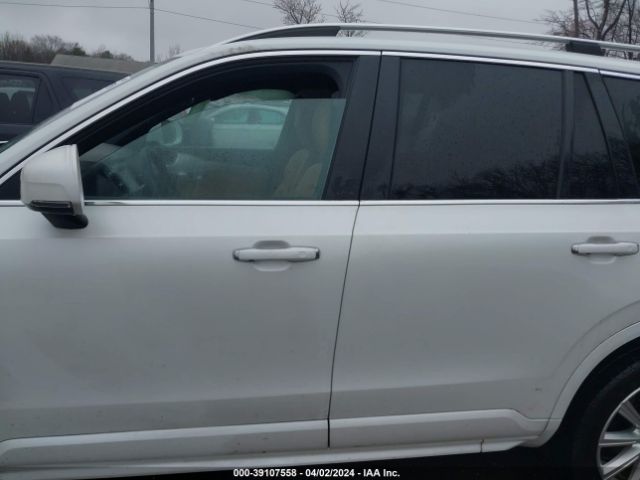YV4102XKXH1116638 Volvo Xc90 T5 Momentum