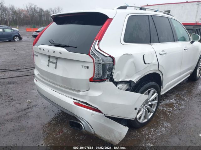 YV4102XKXH1116638 Volvo Xc90 T5 Momentum