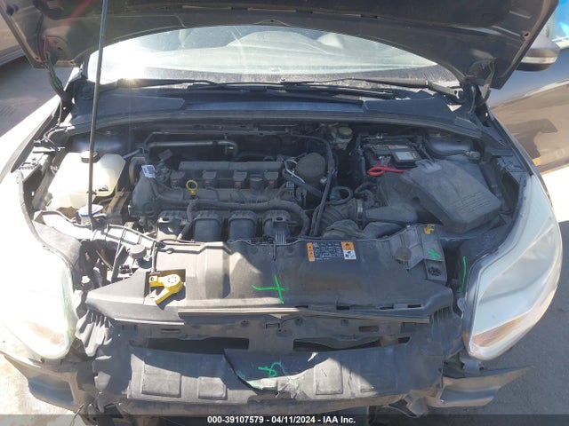 Ford FOCUS SE 2014 1FADP3F25EL426317 Image 10
