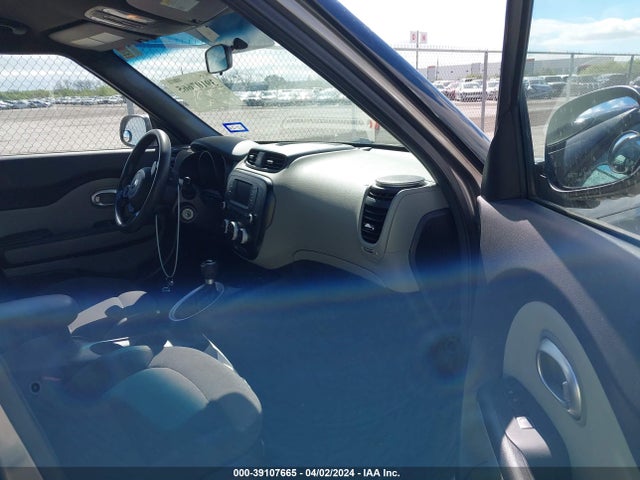 KIA Soul 2018 KNDJN2A28J7546961 Image 5