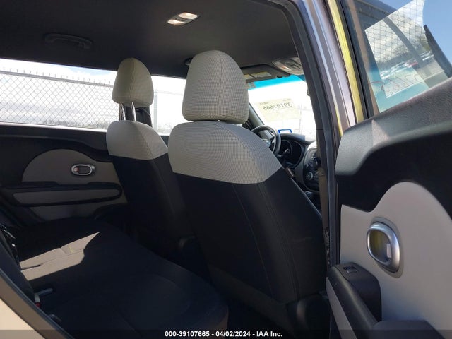 KIA Soul 2018 KNDJN2A28J7546961 Image 8
