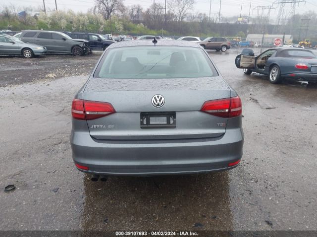 3VWD67AJ5GM364242 Volkswagen Jetta 1.4t Se