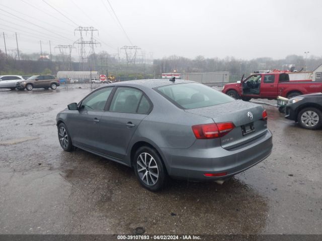 3VWD67AJ5GM364242 Volkswagen Jetta 1.4t Se