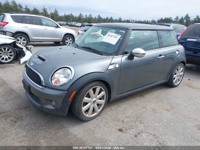 2009 MINI COOPER S WMWMF73549TT96930 Photo 1