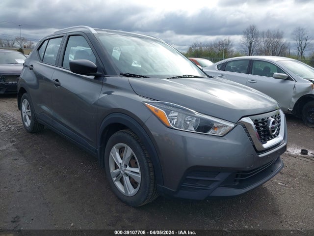 Nissan KICKS S 2018 3N1CP5CU2JL537674 Image 1