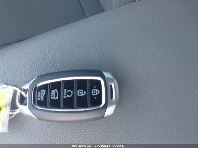 KMHLM4AG2PU566485 Hyundai ELANTRA SEL