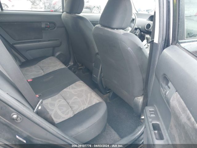 JTLZE4FE8FJ073188 Scion XB