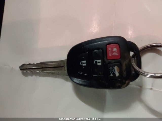 Toyota COROLLA LE 2015 5YFBURHE7FP210188 Image 11