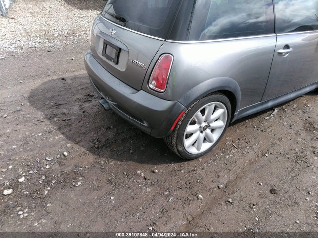 2005 MINI COOPER S WMWRE33495TD98517 Photo 5