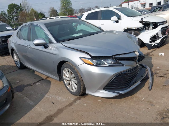 Toyota CAMRY LE 2020 4T1C11AK4LU997769 Image 1
