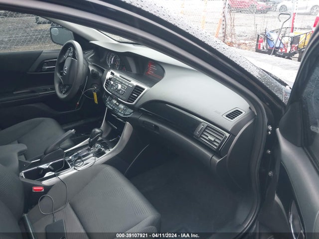 Honda ACCORD LX 2017 1HGCR2F34HA172765 Image 5