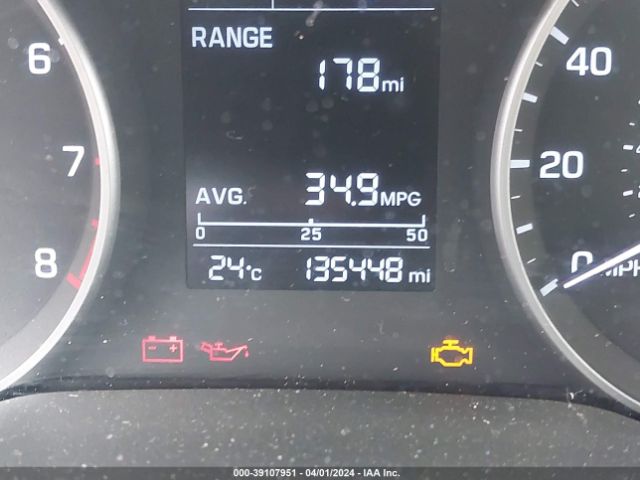 5NPD74LF5JH332265 Hyundai ELANTRA SE