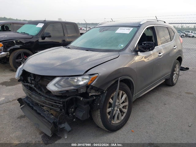 Nissan ROGUE SV 2019 KNMAT2MT4KP525116 Image 2