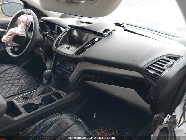 Ford ESCAPE SE 2017 1FMCU9G97HUE38069 Image 5