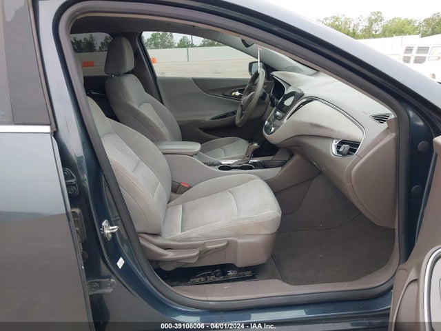 Chevrolet MALIBU LT 2019 1G1ZD5ST6KF148176 Image 5